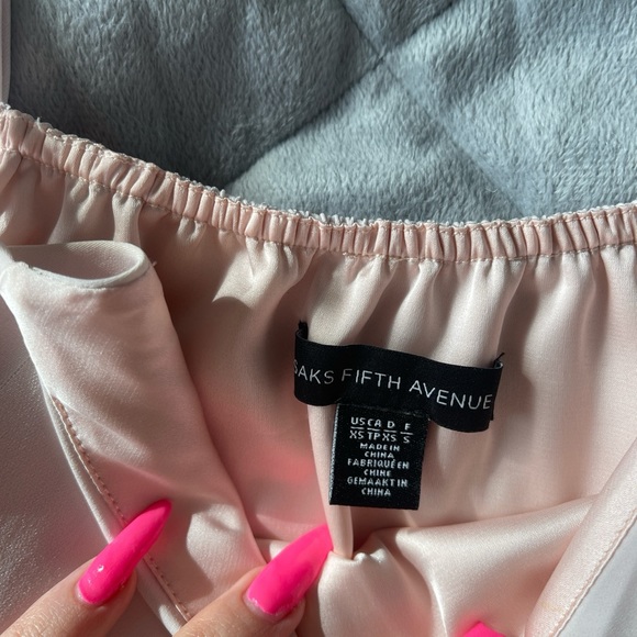 Two tops bundle - Picture 3 of 6